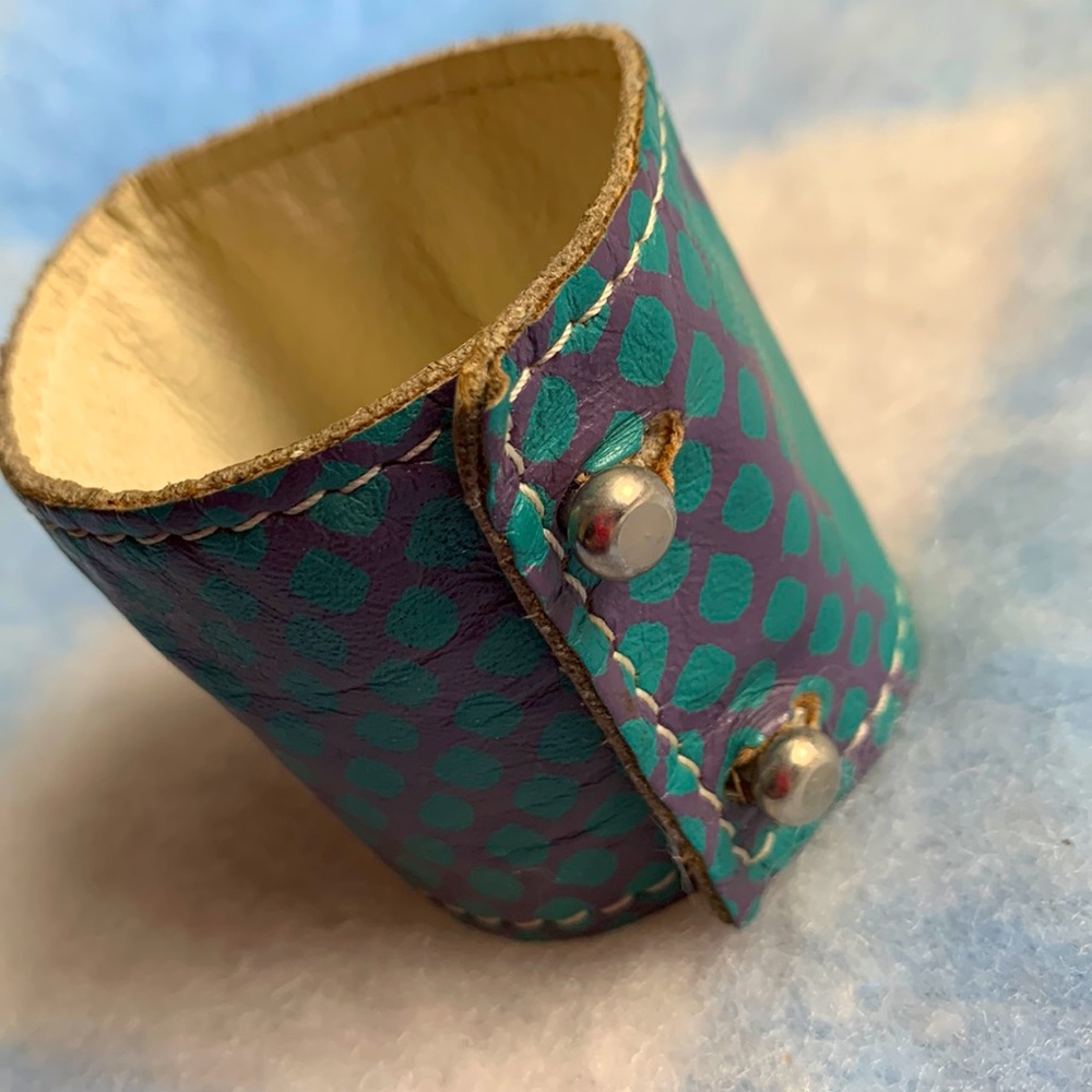 RACHEL F - Aqua Leather bracelet with purple print & two buttons